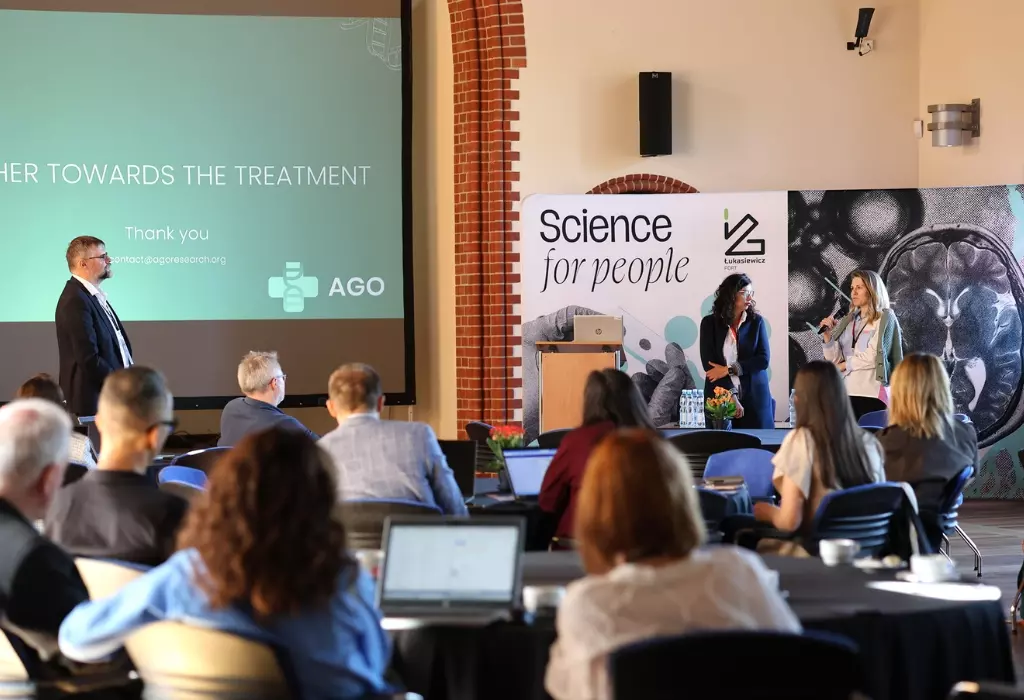Dialog naukowców i organizacji pacjenckich_P4Health_Łukasiewicz - PORT_15