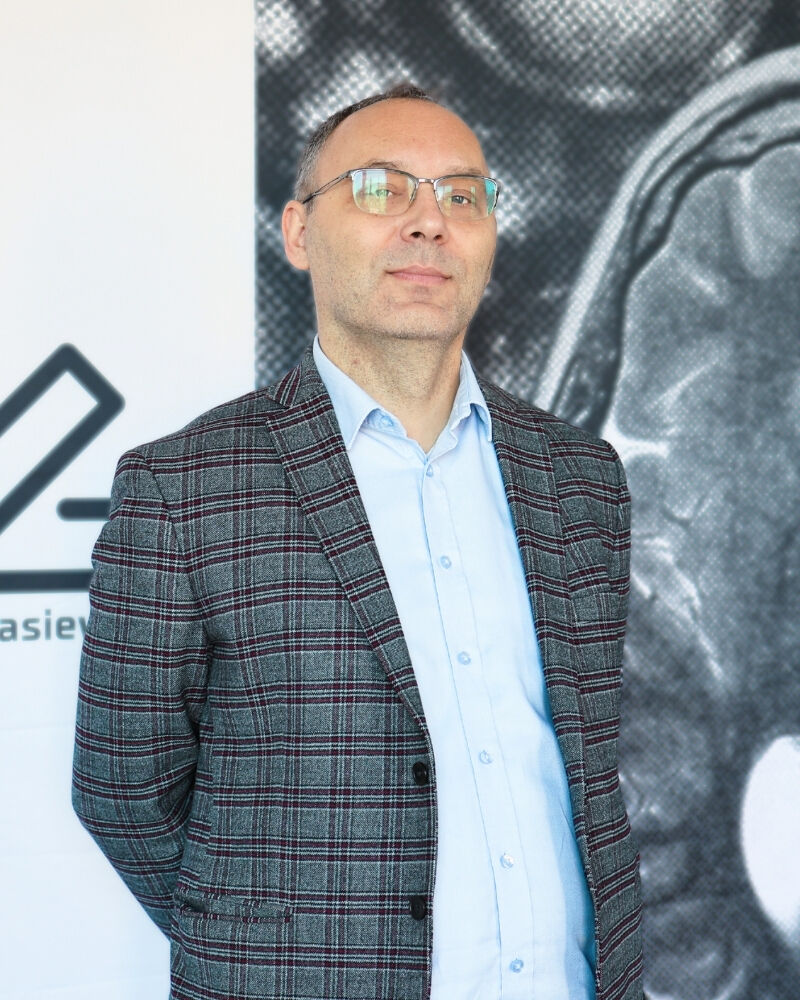 Grupa Badawcza Epitaksji Związków Półprzewodnikowych_Jarosław Serafińczuk