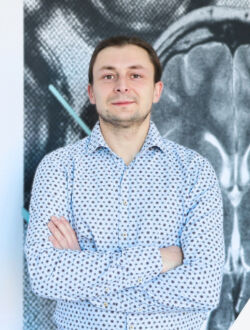 Grupa Badawcza Epitaksji Związków Półprzewodnikowych_Łukasz Janicki