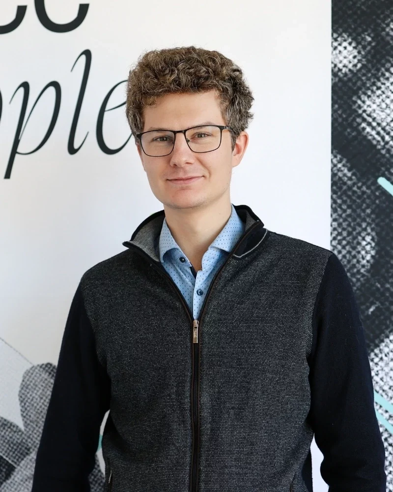 Grupa Badawcza Syntezy Zaawansowanych Materiałów_Franz Steppeler